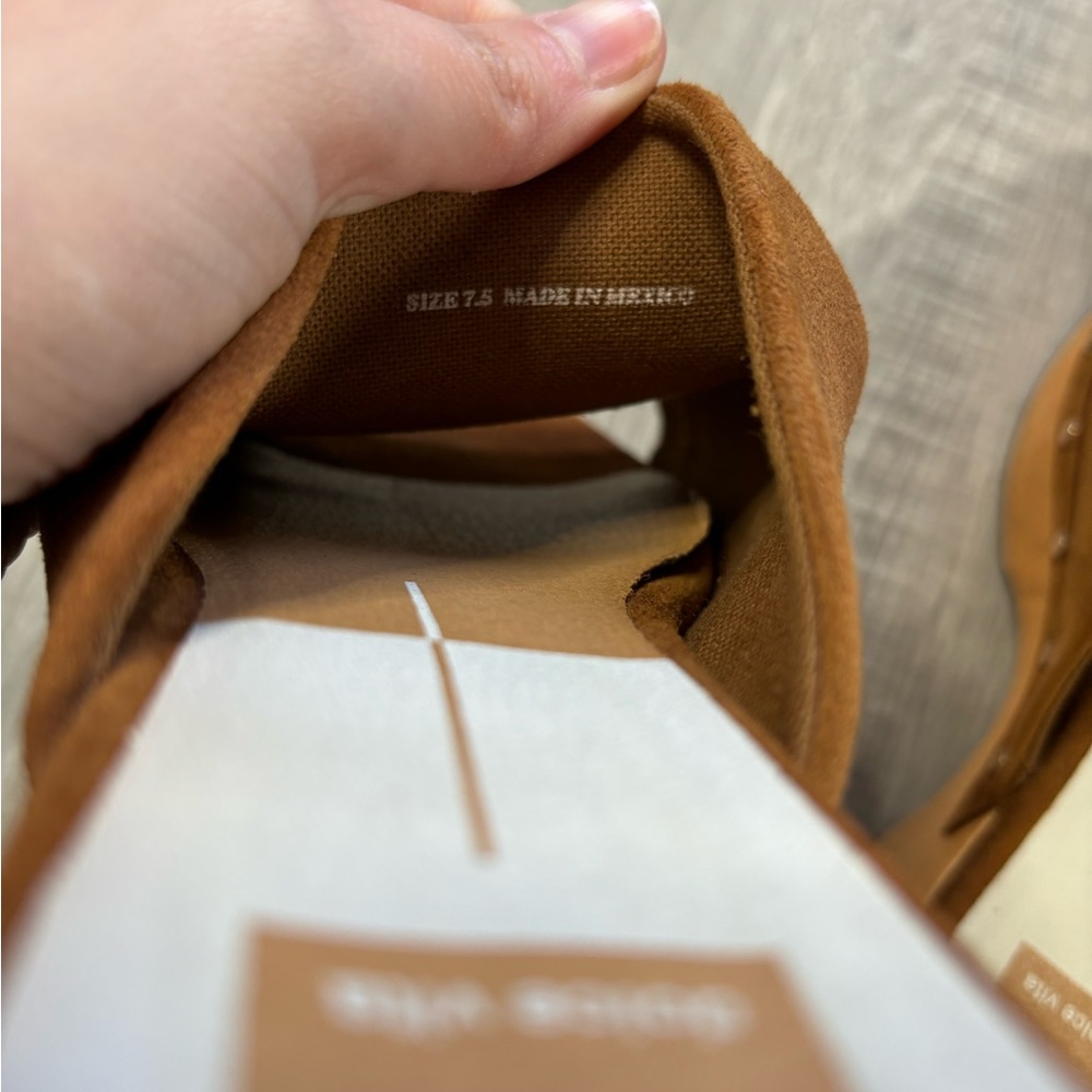 Dolce Vita Brown Suede Wooden Clog Mules - Picture 6 of 9